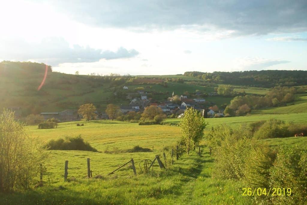 Gite A La Ferme Rouvroy Exterior photo