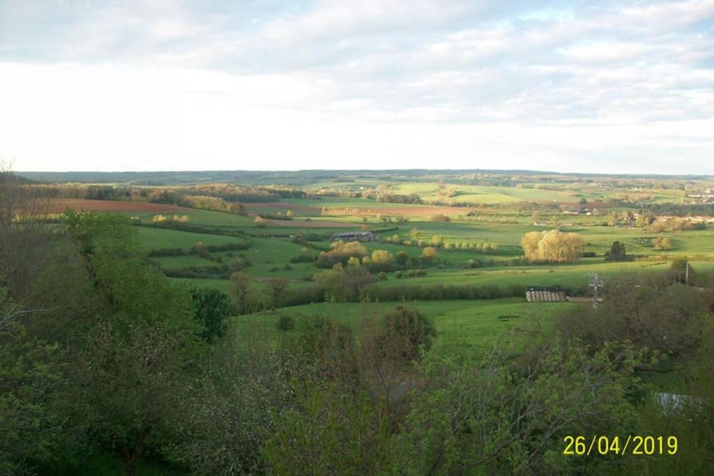 Gite A La Ferme Rouvroy Exterior photo