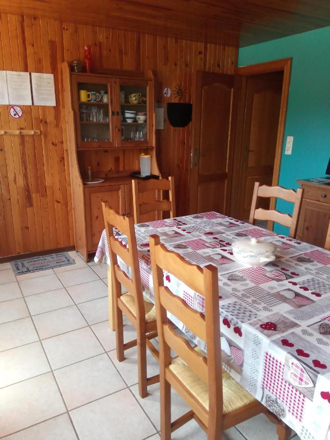 Gite A La Ferme Rouvroy Exterior photo